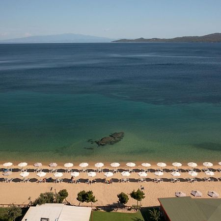 Komitsa Luxury Apartments Nea Roda Buitenkant foto