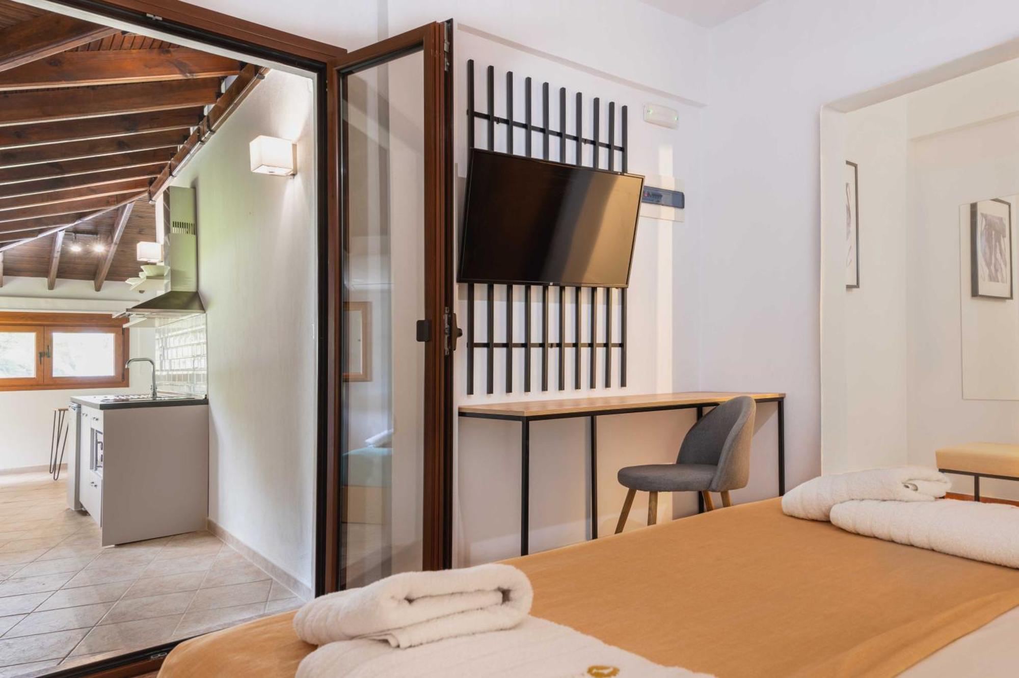 Komitsa Luxury Apartments Nea Roda Kamer foto